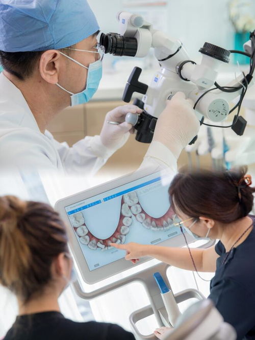 勁松口腔李雅彬院長當選中國非公醫療副主任，集團榮膺領先服務獎，引領口腔診療新標桿